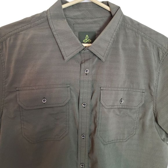 Prana Mens M Green Striped Short Sleeves Button Up Shirt Pockets Casual Collared - Picture 2 of 7